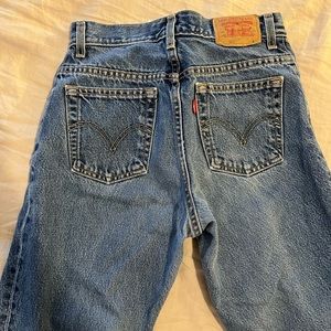 Vintage Levi’s 550 high waisted
